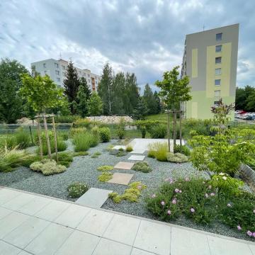 9458A416-6D49-4DC1-91FC-02A97E2AF0FF