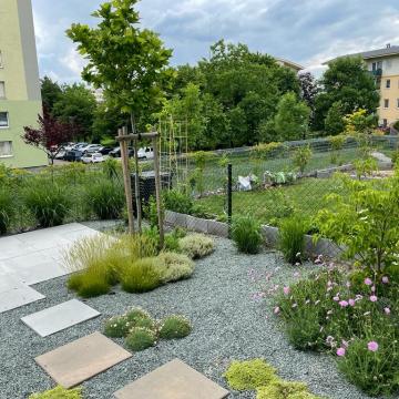 1662DA35-06B7-48F0-9D76-AED65D948D69